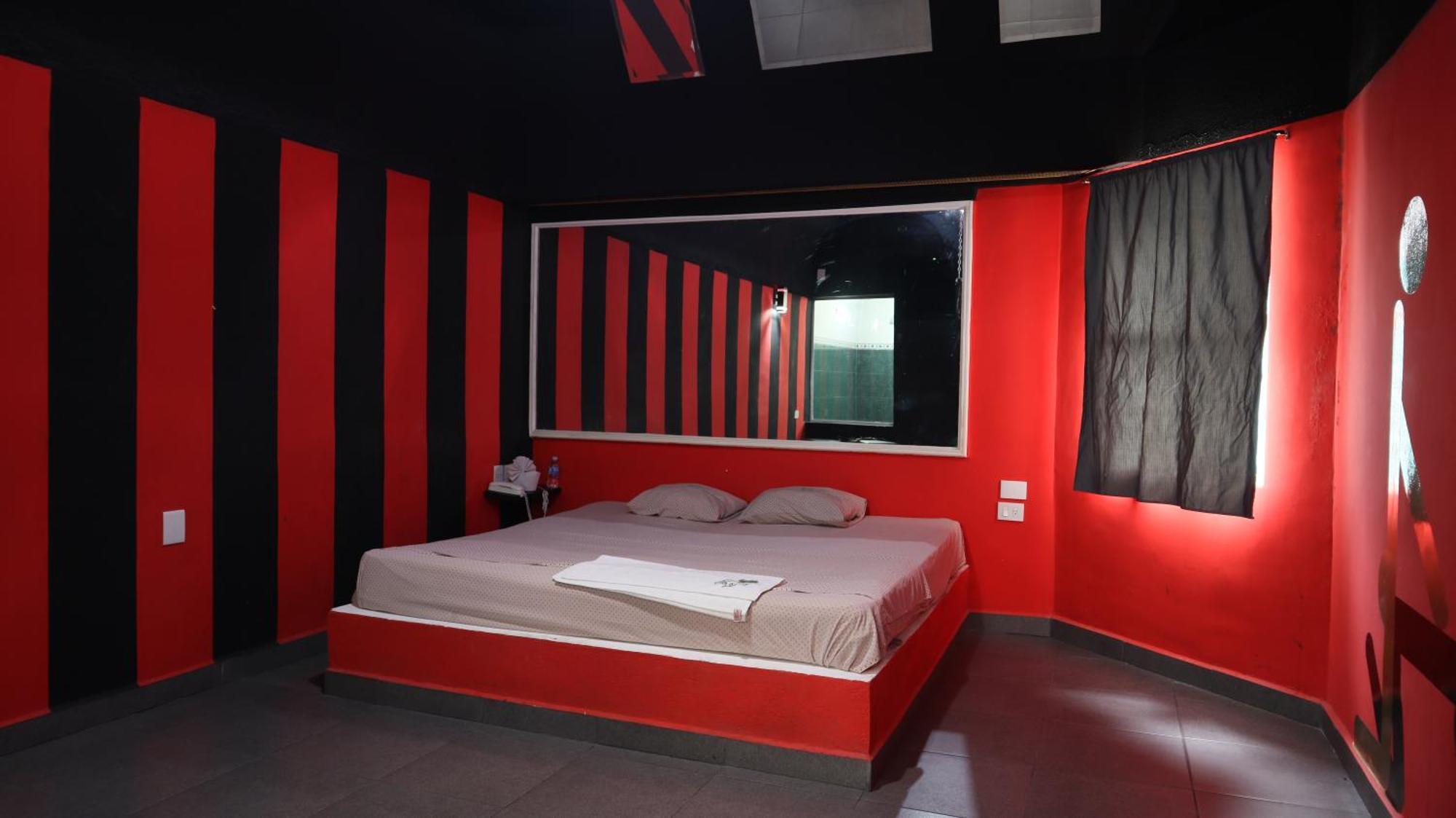 خالابا La Selva Auto Hotel Adults Only المظهر الخارجي الصورة